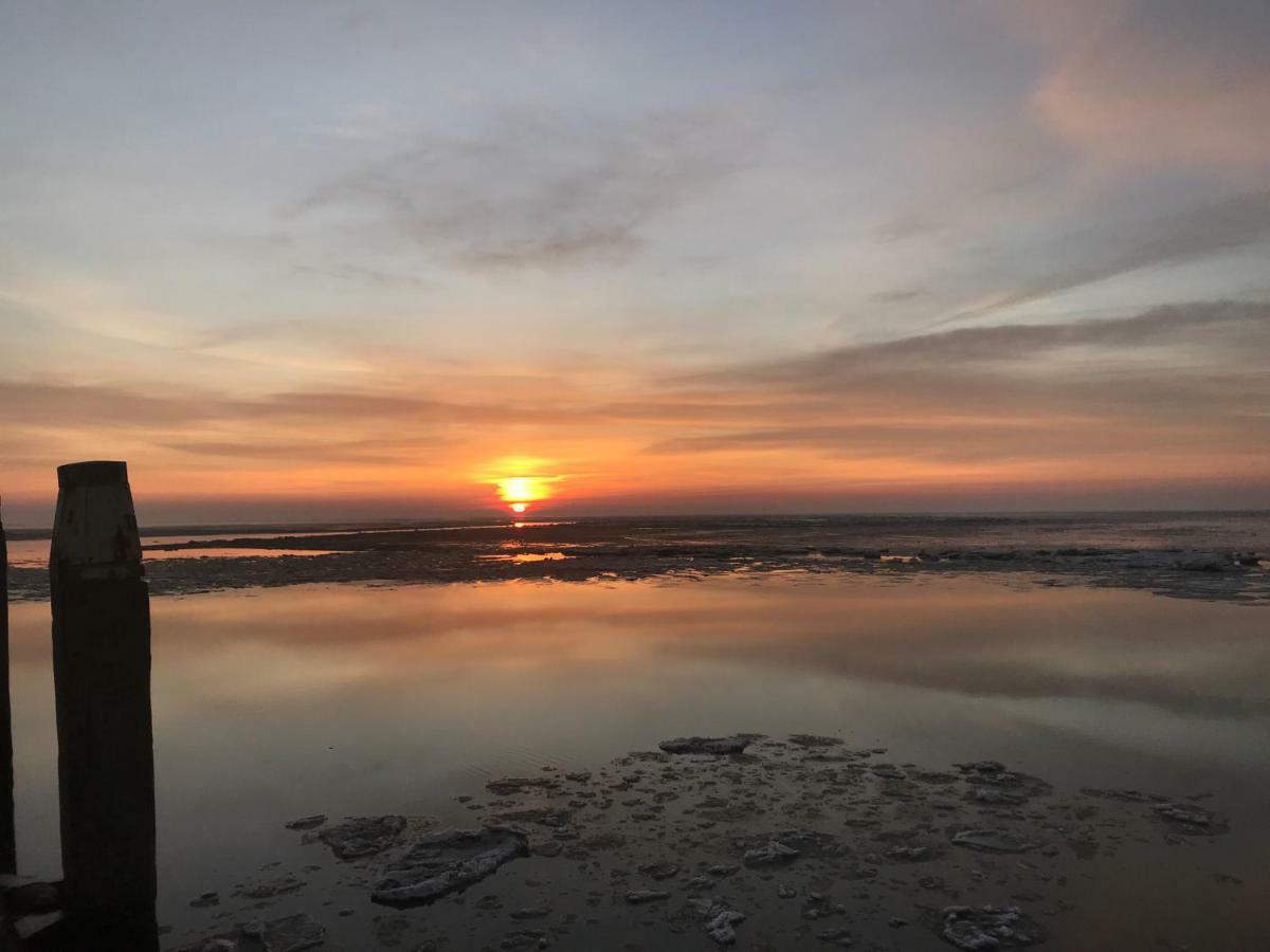 Strandlogement Om De Noord Schiermonnikoog Exterior foto